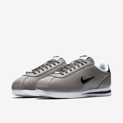 nike jewell herren|Nike Factory Stores.